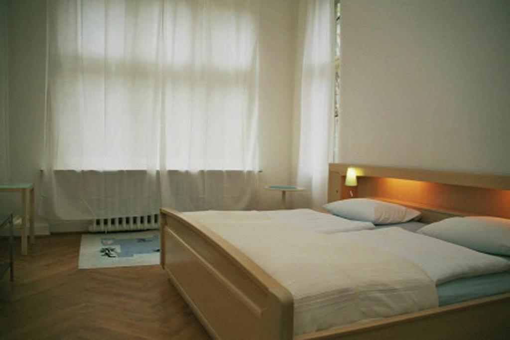 Hotel Garni Kleist Am Kurfuerstendamm Berlin Rom bilde